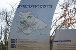 Informationstafeln am Schöppenteich in Taucha (GfZL / Lena Weber, 2022)